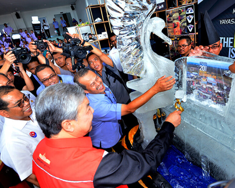 rasmi-01